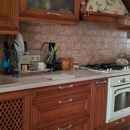 сдам номер в элитном районе совиньон Apartment